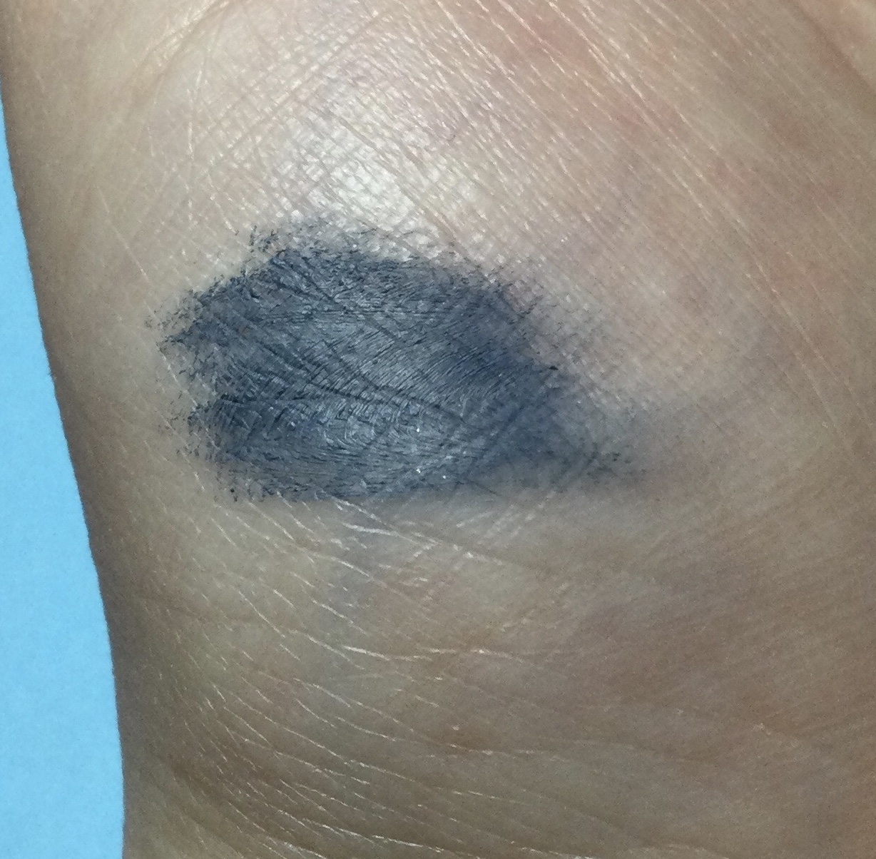 エテュセ アイエディション(マスカラ) 04 ダスキーネイビー(限定)/ettusais/マスカラを使ったクチコミ（2枚目）