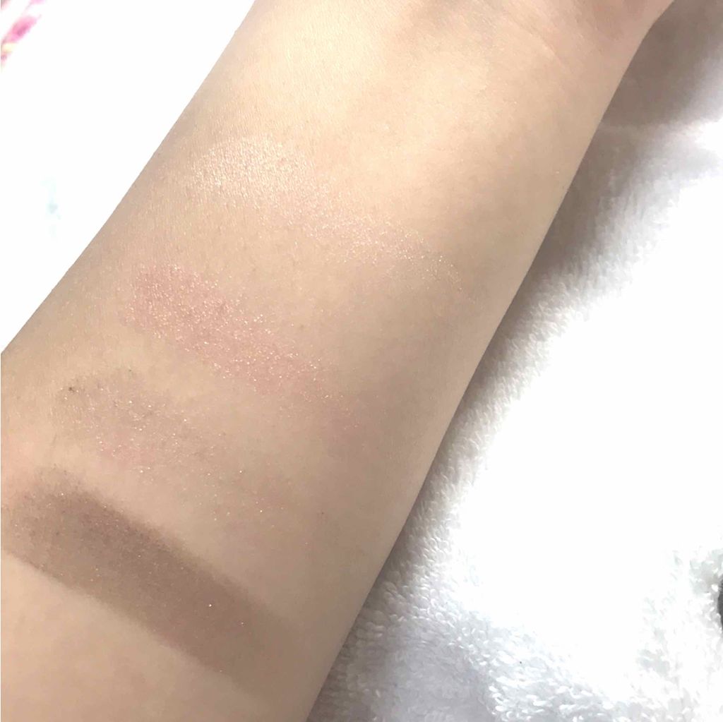 グレイスコントラスティングアイズ/LUNASOL/アイシャドウパレットを使ったクチコミ（3枚目）