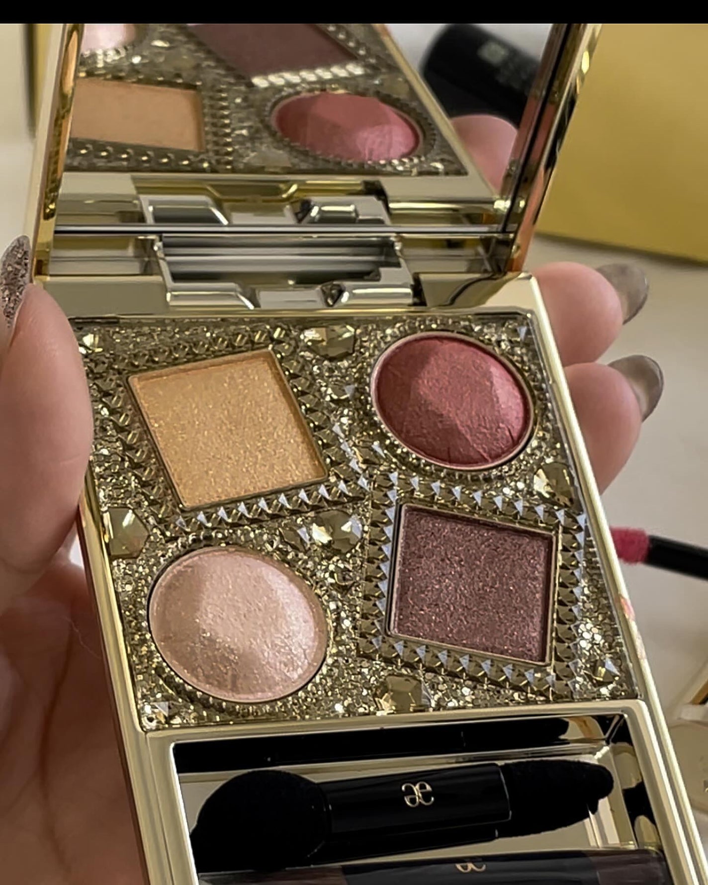 エレガンス コフレ パルボヌール/Elégance/メイクアップキットを使ったクチコミ(2枚目)