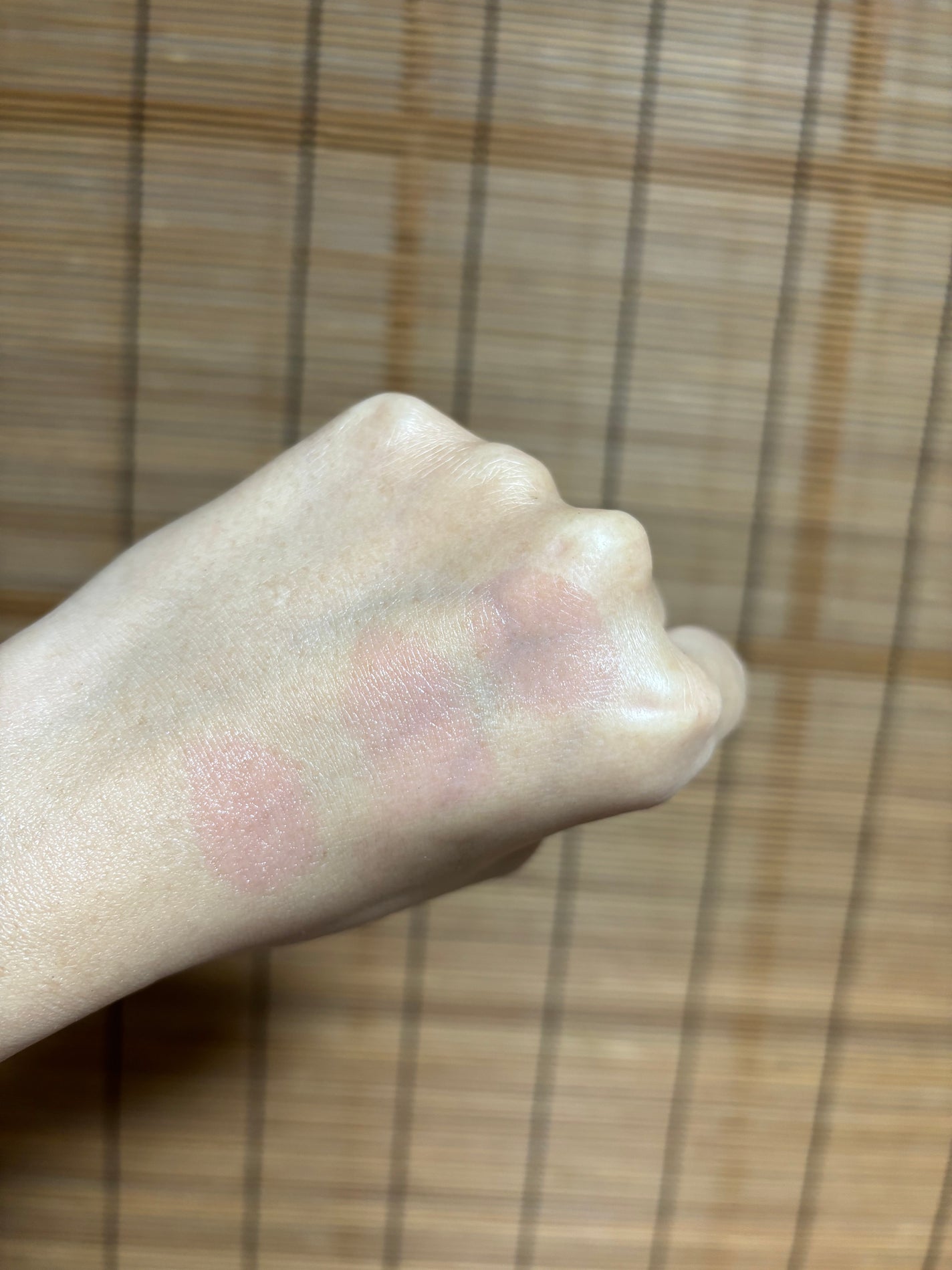 èã
çŸðð on LIPS ãããšãªãªã€ã®PHãªãããâ»å
š3è²ã§ãïŒã»è²ãåºãã®ã«å°ãæéã..ãïŒ5æç®ïŒ