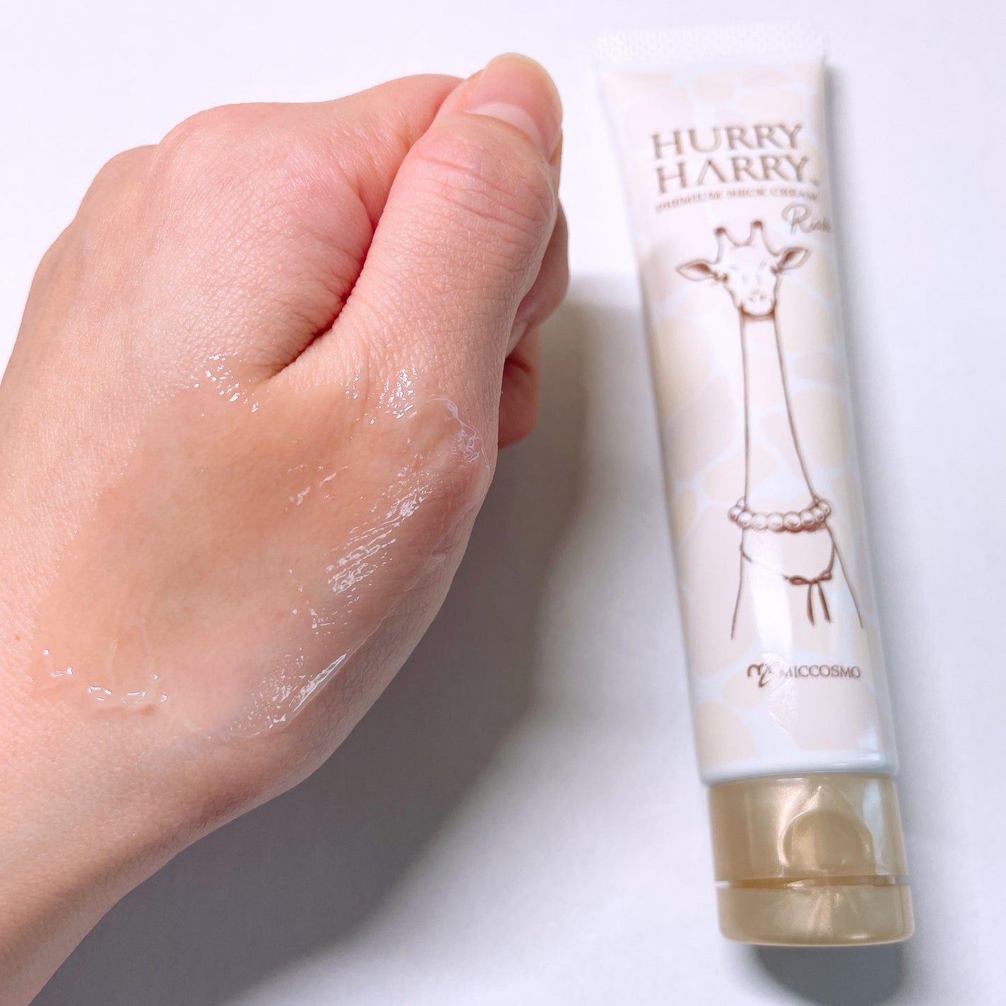 ハリーハリー 薬用おとなの美くびクリーム リッチ(医薬部外品)/ハリーハリー/ネック・デコルテケアを使ったクチコミ(5枚目)