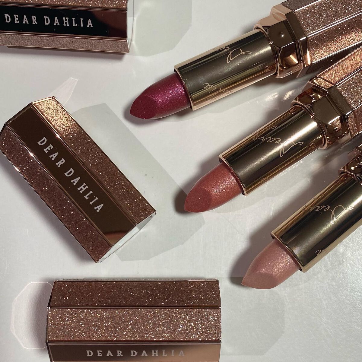 アルーアシャインラストラスリッププランパー テンプテーション/DEAR DAHLIA/リッププランパーを使ったクチコミ（2枚目）