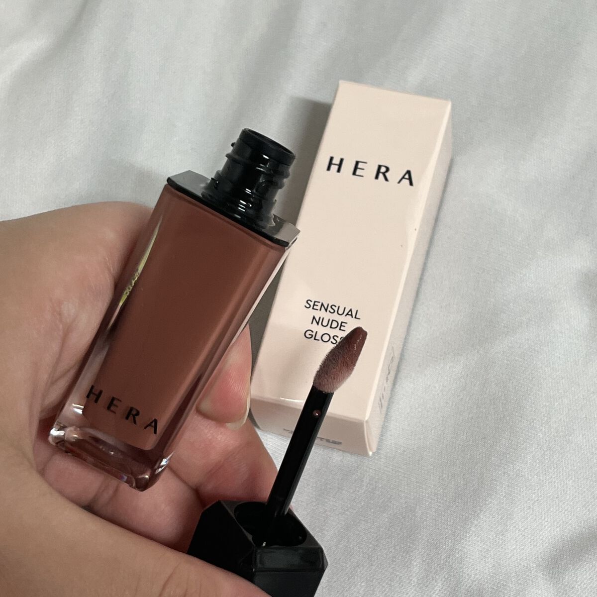 センシュアルヌードグロス/HERA/リップグロスを使ったクチコミ（2枚目）