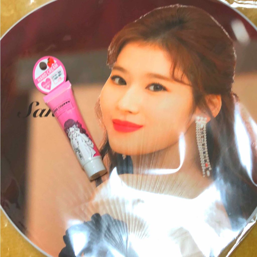 ð€å£±éЬð€ on LIPS ãåã«ã»ãªã€ã«è¡ã£ãæã«ãã£ãã®ã§è²·ã£ãŠã¿ãŸããïŒå¬ããã£ãã§ã..ãïŒ1æç®ïŒ