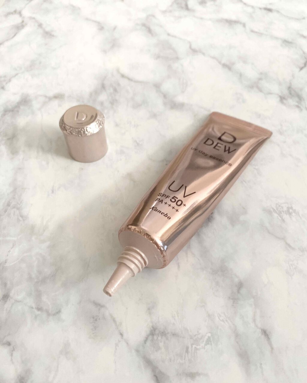 UVデイエッセンス/DEW/化粧下地を使ったクチコミ（2枚目）