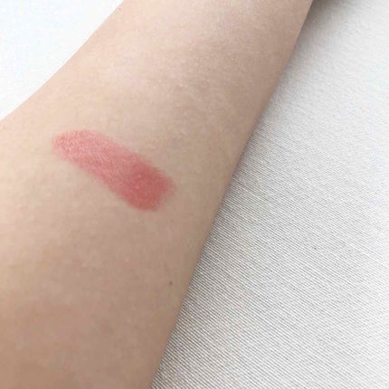 ラスティンググロスリップ/CEZANNE/口紅を使ったクチコミ(2枚目)