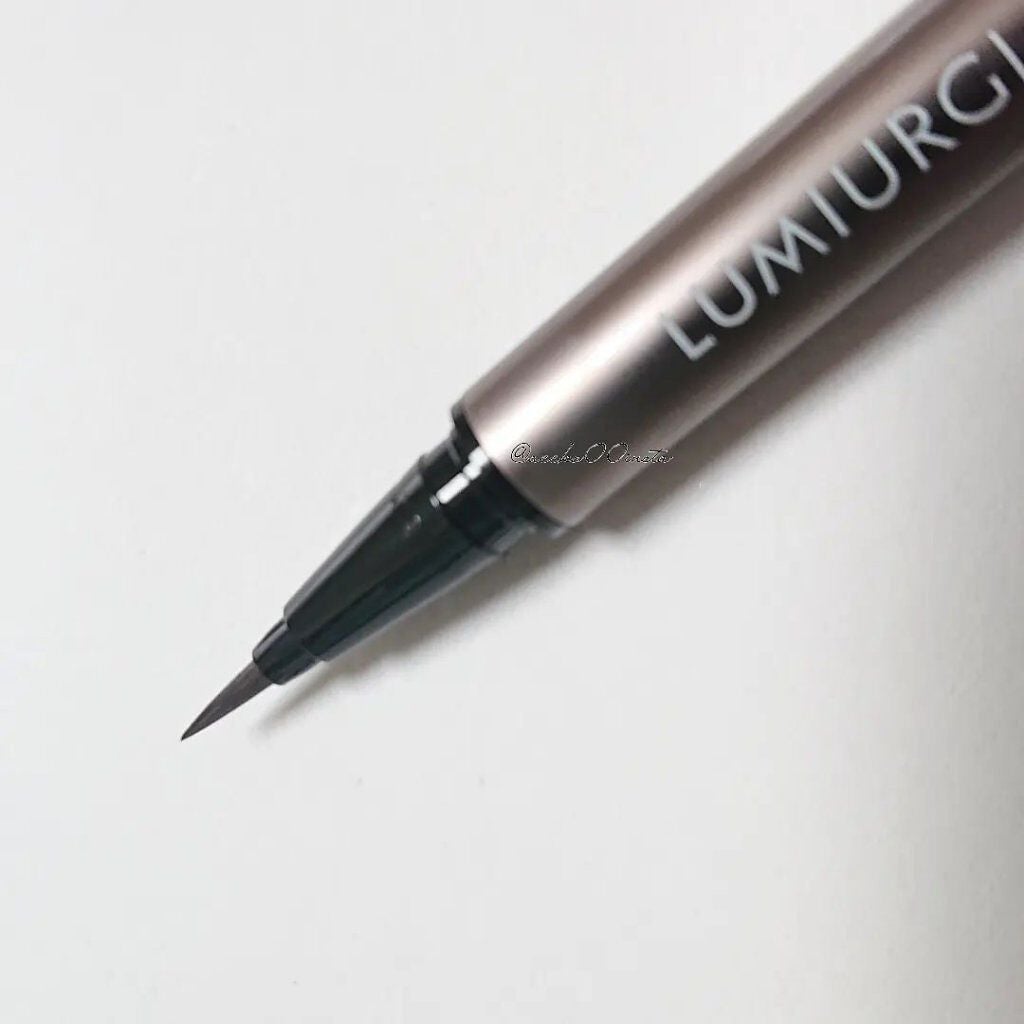 スキルレスライナー/LUMIURGLAS/リキッドアイライナーを使ったクチコミ(2枚目)