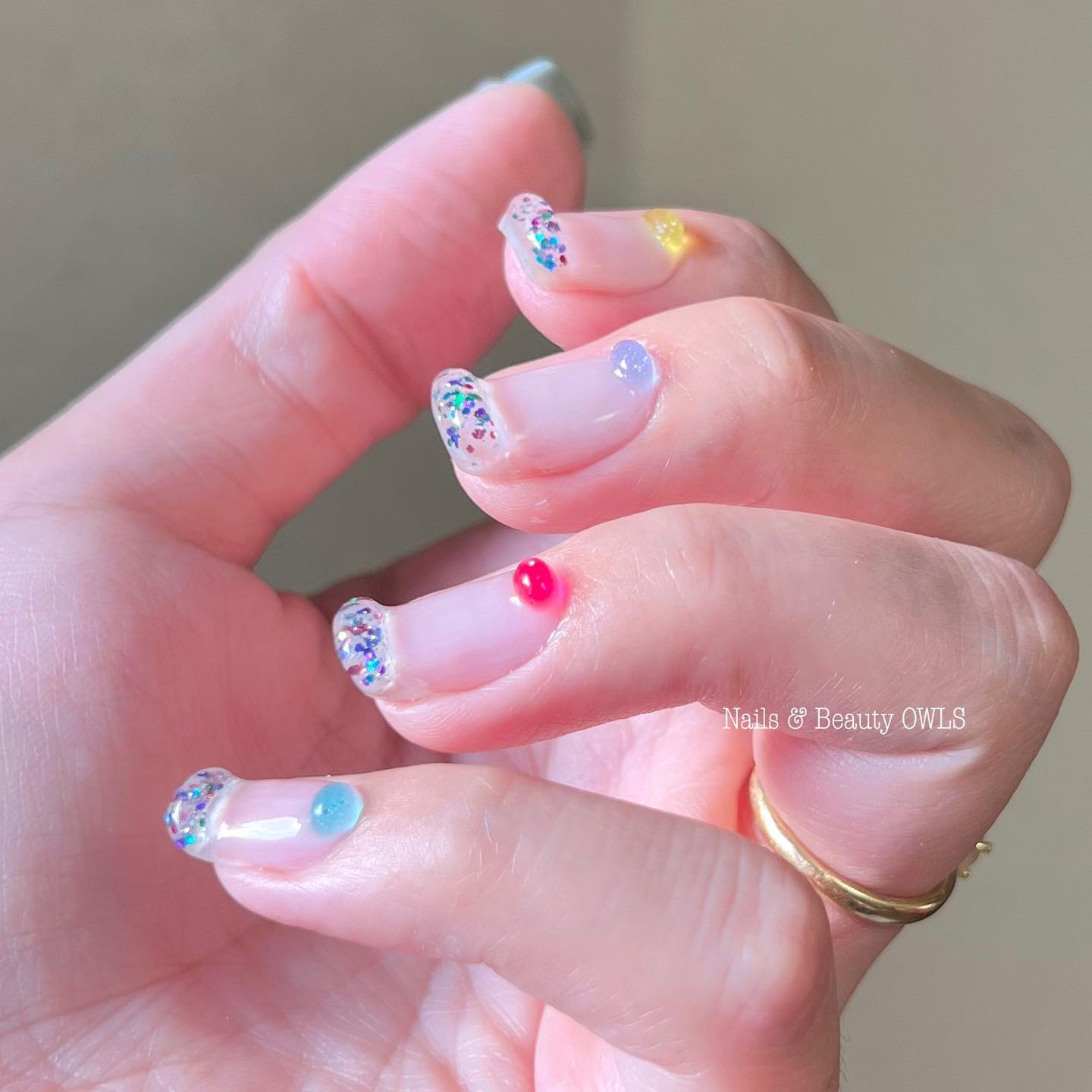 #カラフルネイル,#個性的ネイル,#個性派ネイル,#シンプルネイル,#凸凹ネイル,#韓国ネイル,#ニュアンスネイル,#春ネイル,#ぷっくりネイル,#ぷくぷくネイル,#立体ネイルのネイルデザイン