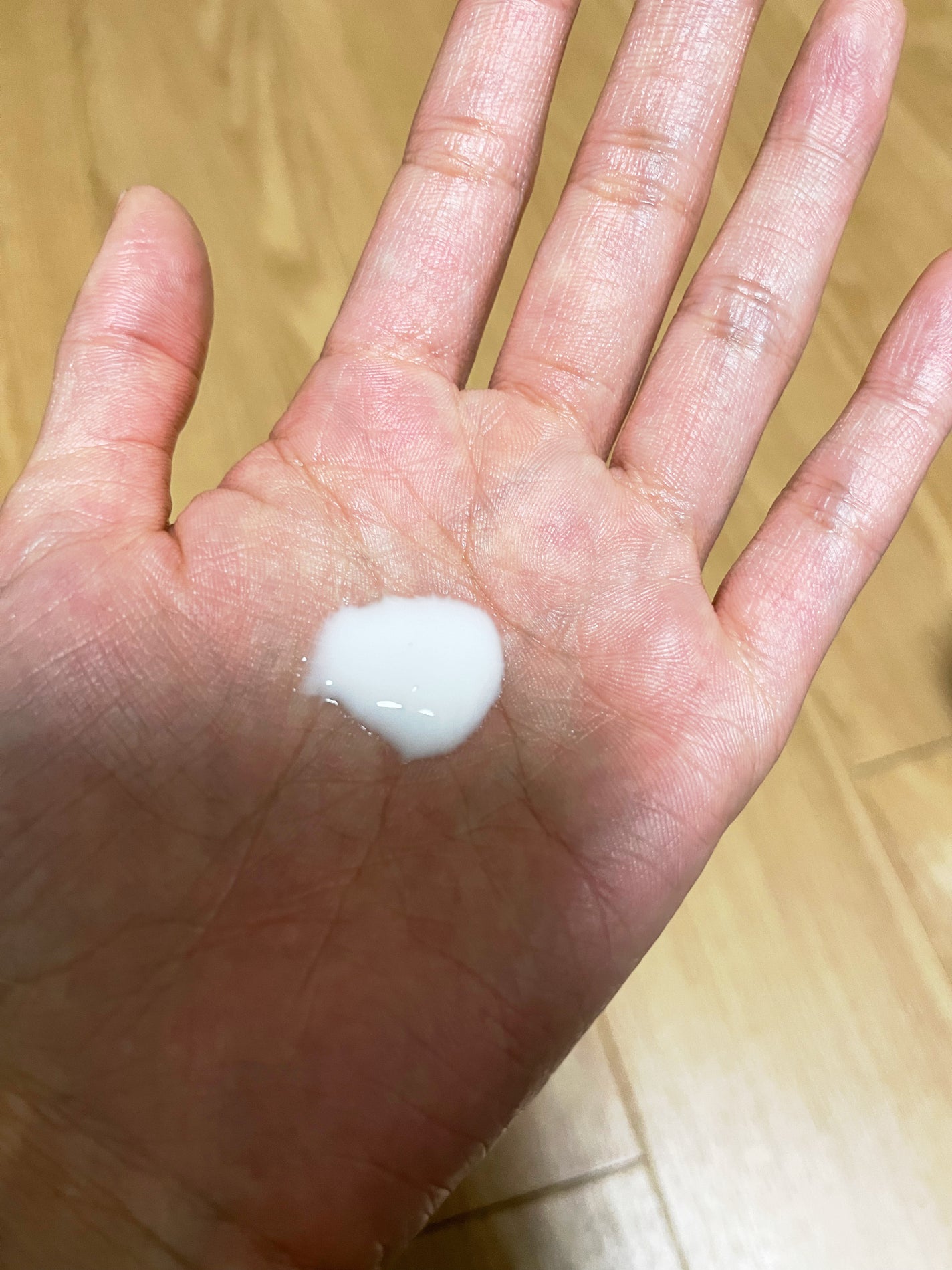 マシュマロケアボディミルク シルキーフラワーの香り/ニベア/ボディミルクを使ったクチコミ(2枚目)