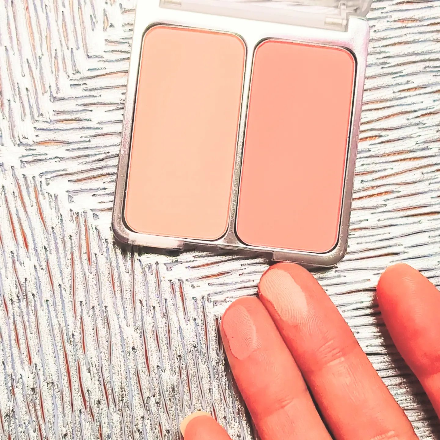 デュアルチーク 【旧】03 コココラール/2aN/パウダーチークを使ったクチコミ（2枚目）