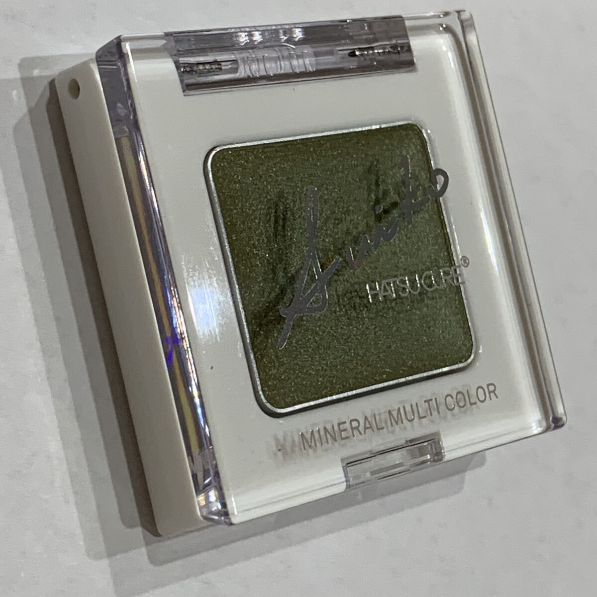 SUIKOミネラルマルチカラー 06 ジンジャーカーキ/SUIKO HATSUCURE/単色アイシャドウを使ったクチコミ（3枚目）