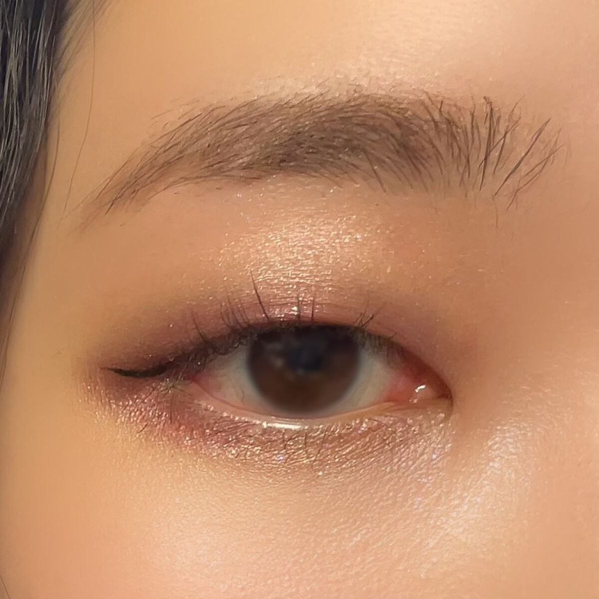 グリッタープリズム リキッド No.1 GRAVITY  TOPPER/MISSHA/グリッターを使ったクチコミ（3枚目）