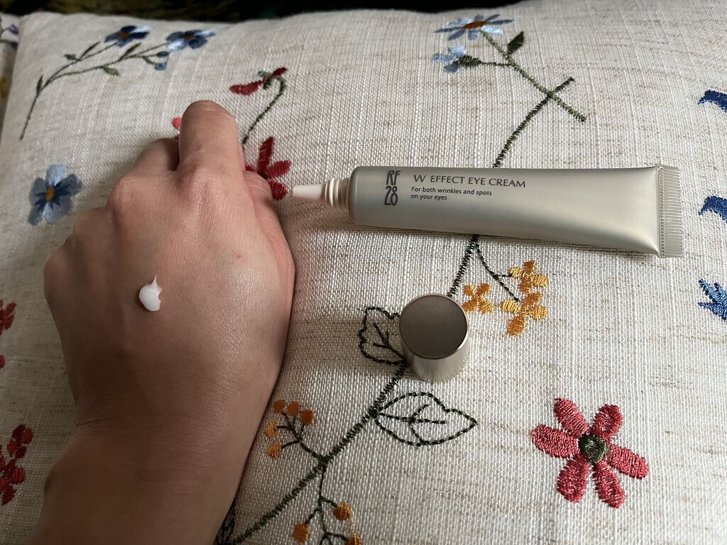 Wエフェクト アイクリーム /RF28/アイケア・アイクリームを使ったクチコミ（2枚目）