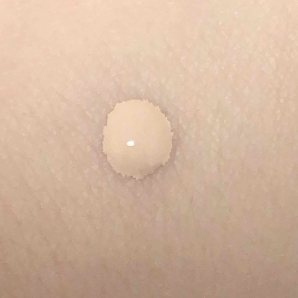 レ・メルヴェイユーズ ラデュレ リクイド ファンデーションのクチコミ「レ・メルヴェイユーズ ラデュレ
リクイド ファンデーション 10


こちらは以前から気になっ.....」（2枚目）