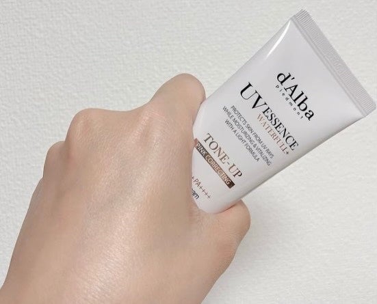 ウォータフルトーンアップサンクリーム/ダルバ/日焼け止めクリームを使ったクチコミ(3枚目)