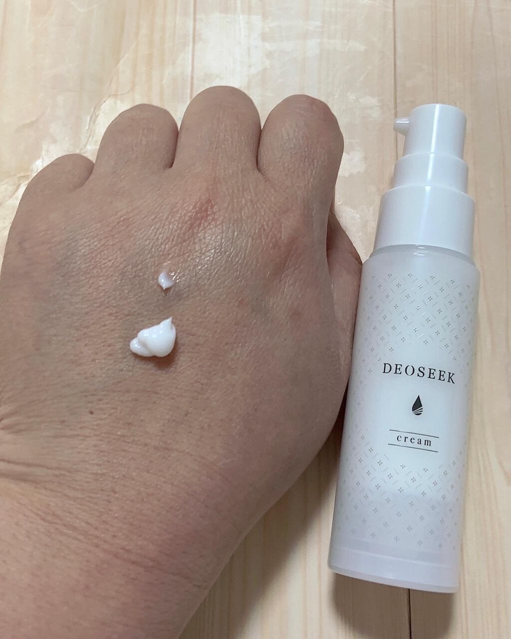 DEOSEEK デオシーク ボディソープのクチコミ「汗のにおい、加齢臭、気になるニオイを丸ごとケア✨

株式会社キーリーさんの

【DEOSEEK.....」（2枚目）