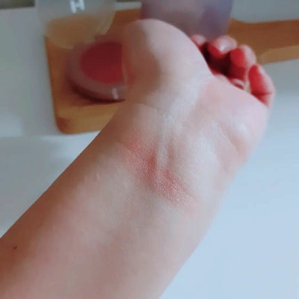 みぃ on LIPS 「hince〈ヒンス〉トゥルーディメンショングロウチーク2750..」(7枚目)