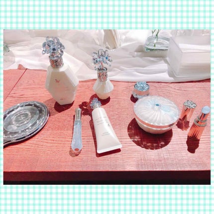 サムシングピュアブルー シマリング リップエッセンス/JILL STUART/リップケアを使ったクチコミ(4枚目)