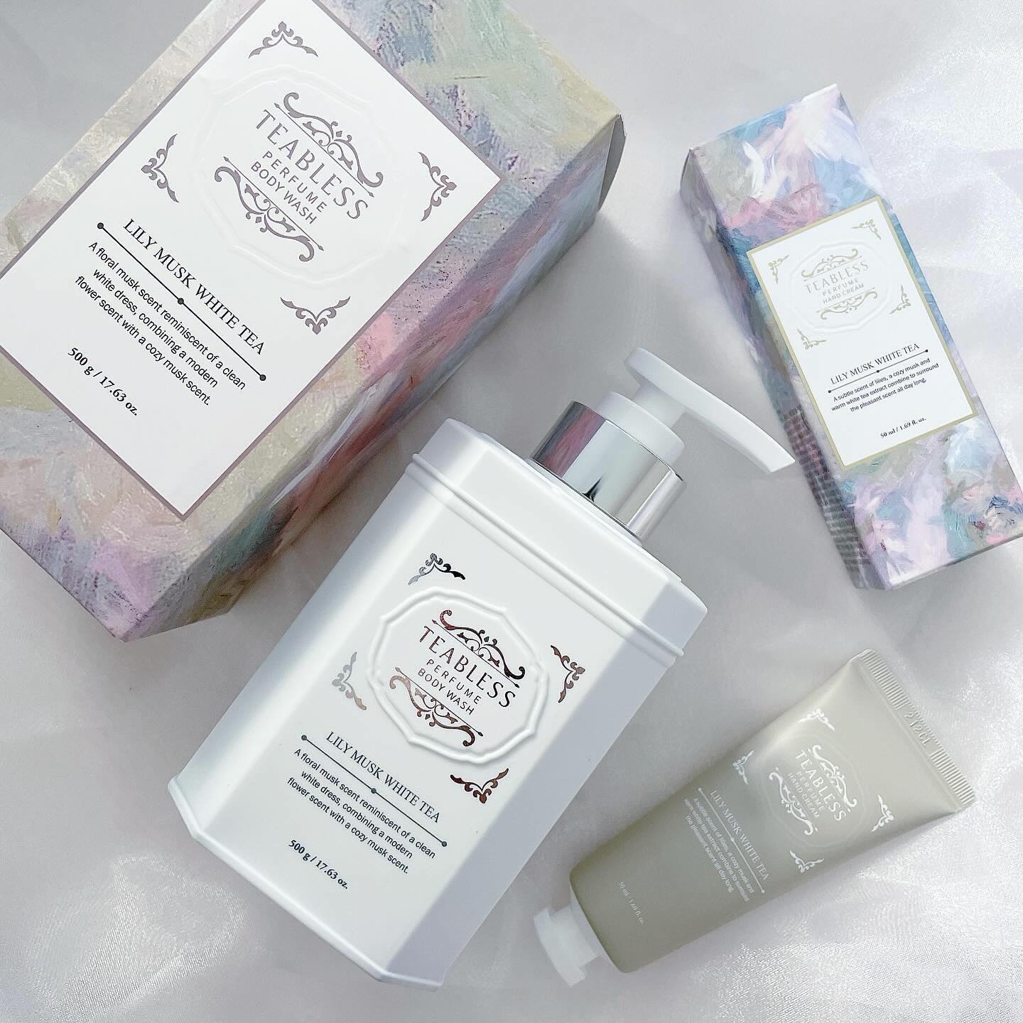 パフュームハンドクリーム リリームスクホワイトティーの香り/TEABLESS/ハンドクリームを使ったクチコミ（1枚目）