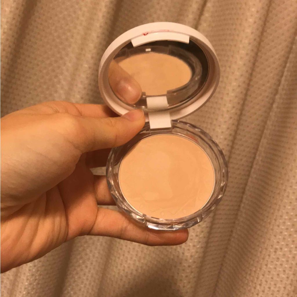 UVクリアフェイスパウダー/CEZANNE/プレストパウダーを使ったクチコミ（1枚目）