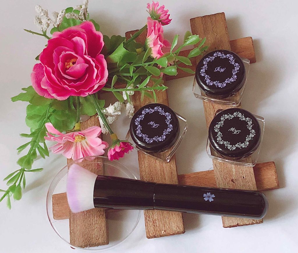 ミネラルメイクアップ トライアルセット/レイチェル ワイン/トライアルキットを使ったクチコミ(1枚目)