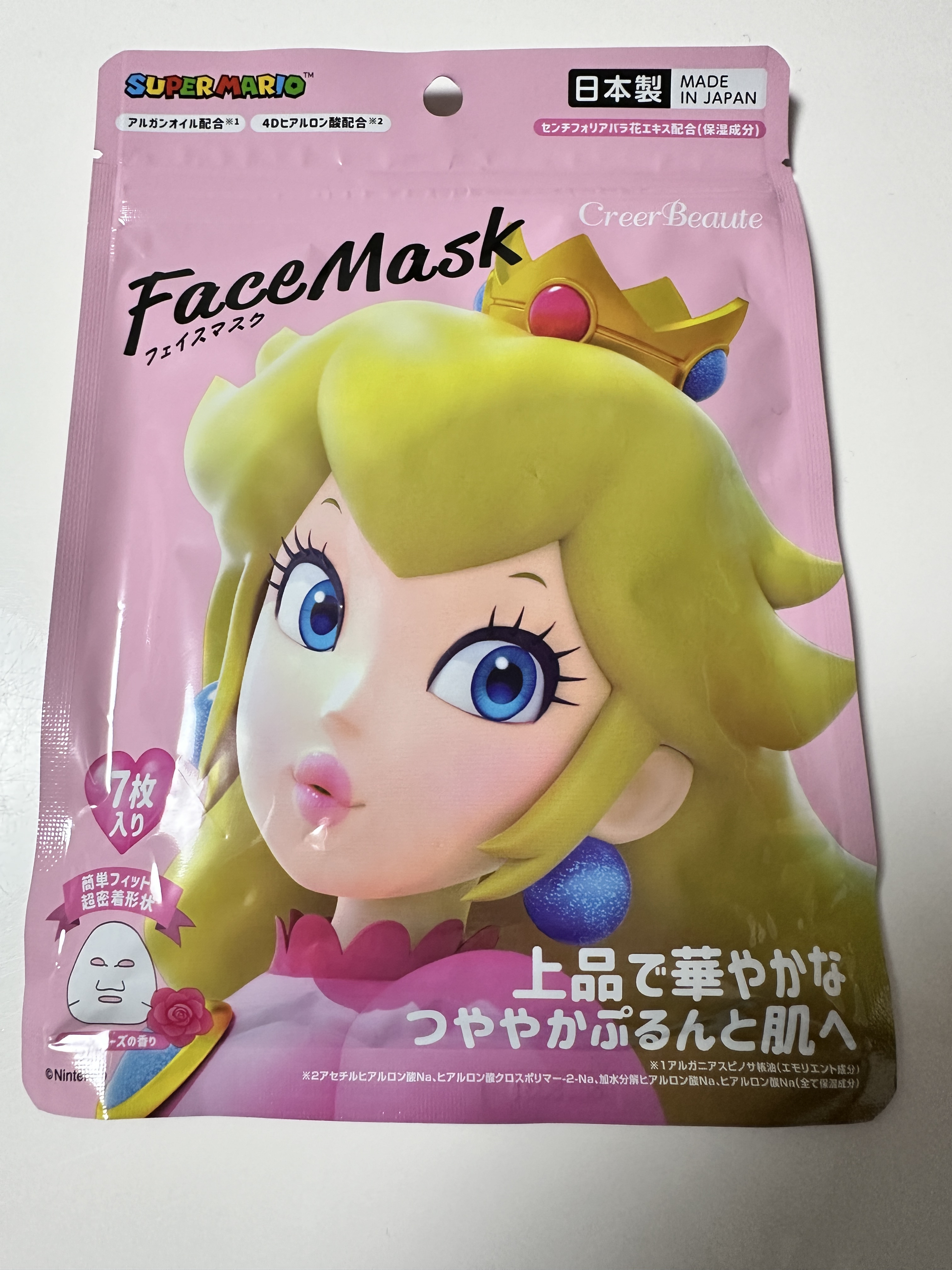 #クレアボーテ #スーパーマリオ #ピーチ姫
#フェイスマスク

#ピンクローズ の#香り の#フェイスマスク
たっぷりの美容液を含んだ#マスク ７枚入り
こだわりの美容成分
（アルガンオイル ※1・4Dヒアルロン酸 ※2・センチフォリアバ
