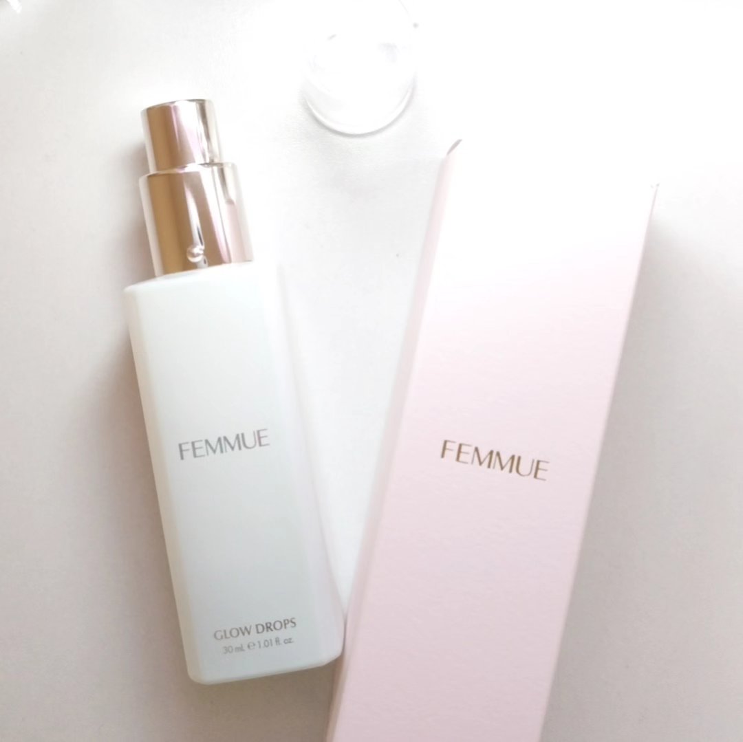 FEMMUE グロウドロップスのクチコミ「FEMMUEのベストセラー美容液が生まれ変わって新登場。うるおい満ちて輝く、水光肌セラムグロウ.....」（2枚目）