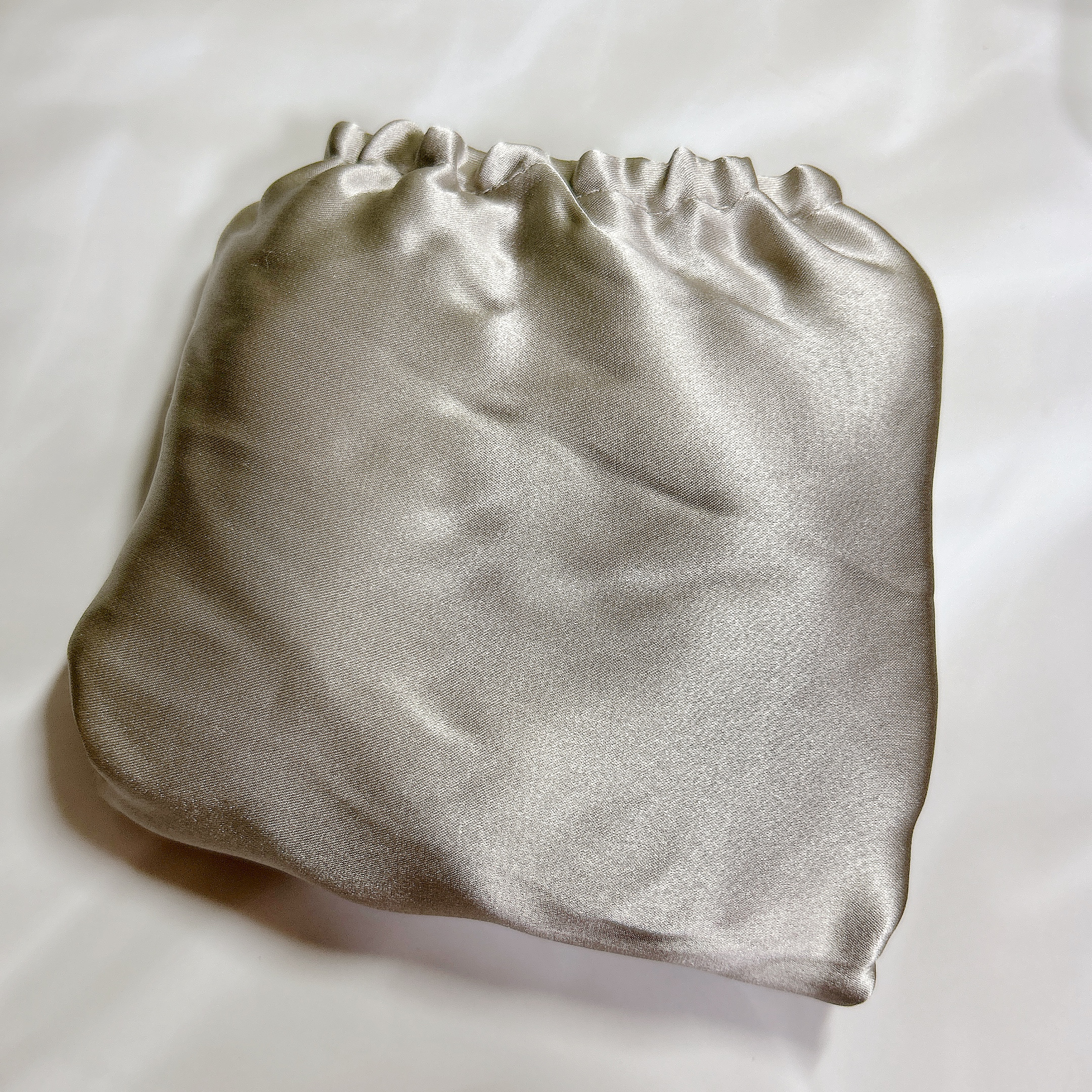 シルク枕カバー/and us/その他を使ったクチコミ（2枚目）