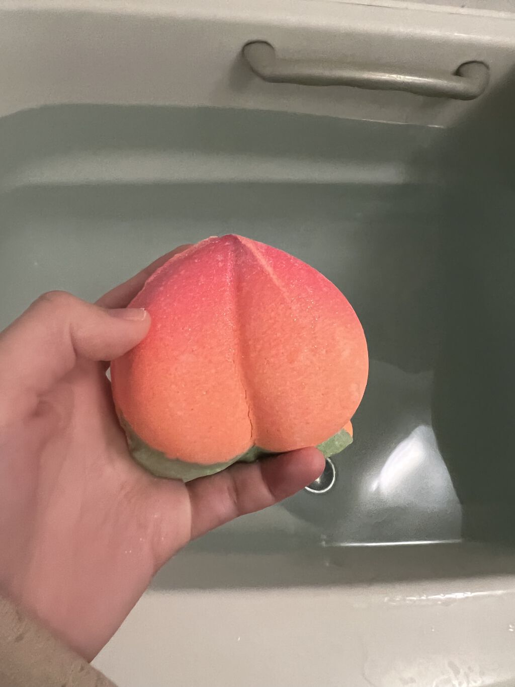 ピーチィ ボム/ラッシュ/炭酸系入浴剤を使ったクチコミ（1枚目）