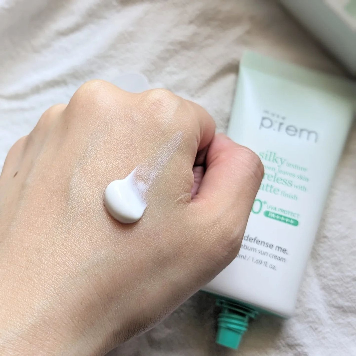 UVディフェンスミー ノーセバムサンクリーム/make prem/日焼け止めクリームを使ったクチコミ(2枚目)