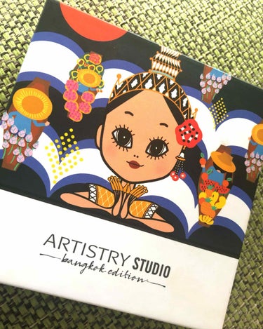 アーティストリー アイカラーのクチコミ「初めてできた、お気に入りブランド。
ARTISTRY
特にSTUDIOシリーズのbangkok.....」（1枚目）