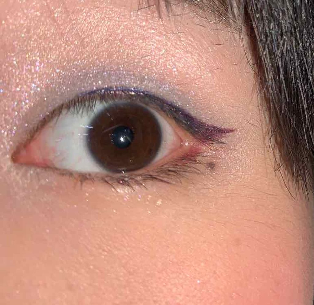 ハイパーシャープ ライナー R BR-4 プラムブラウン/MAYBELLINE NEW YORK/リキッドアイライナーを使ったクチコミ（3枚目）