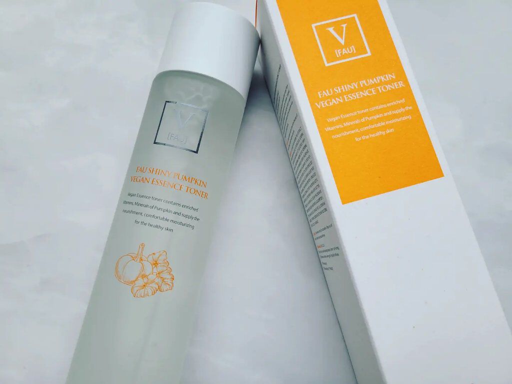 シャイニーパンプキンビーガンエッセンストナー150ml/FAU/化粧水を使ったクチコミ（1枚目）