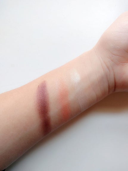 トーンアップアイシャドウ/CEZANNE/アイシャドウパレットを使ったクチコミ(3枚目)