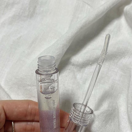 グラスティングウォーターグロス/rom&nd/リップグロスを使ったクチコミ(2枚目)