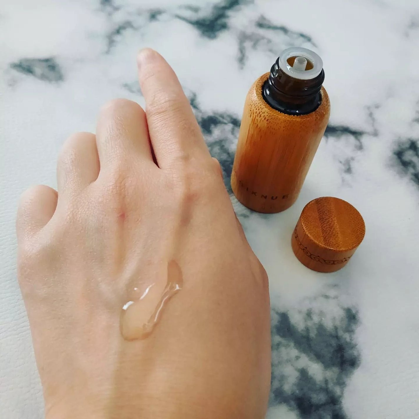 オードトワレ/SIKNUE/香水(レディース)を使ったクチコミ(4枚目)