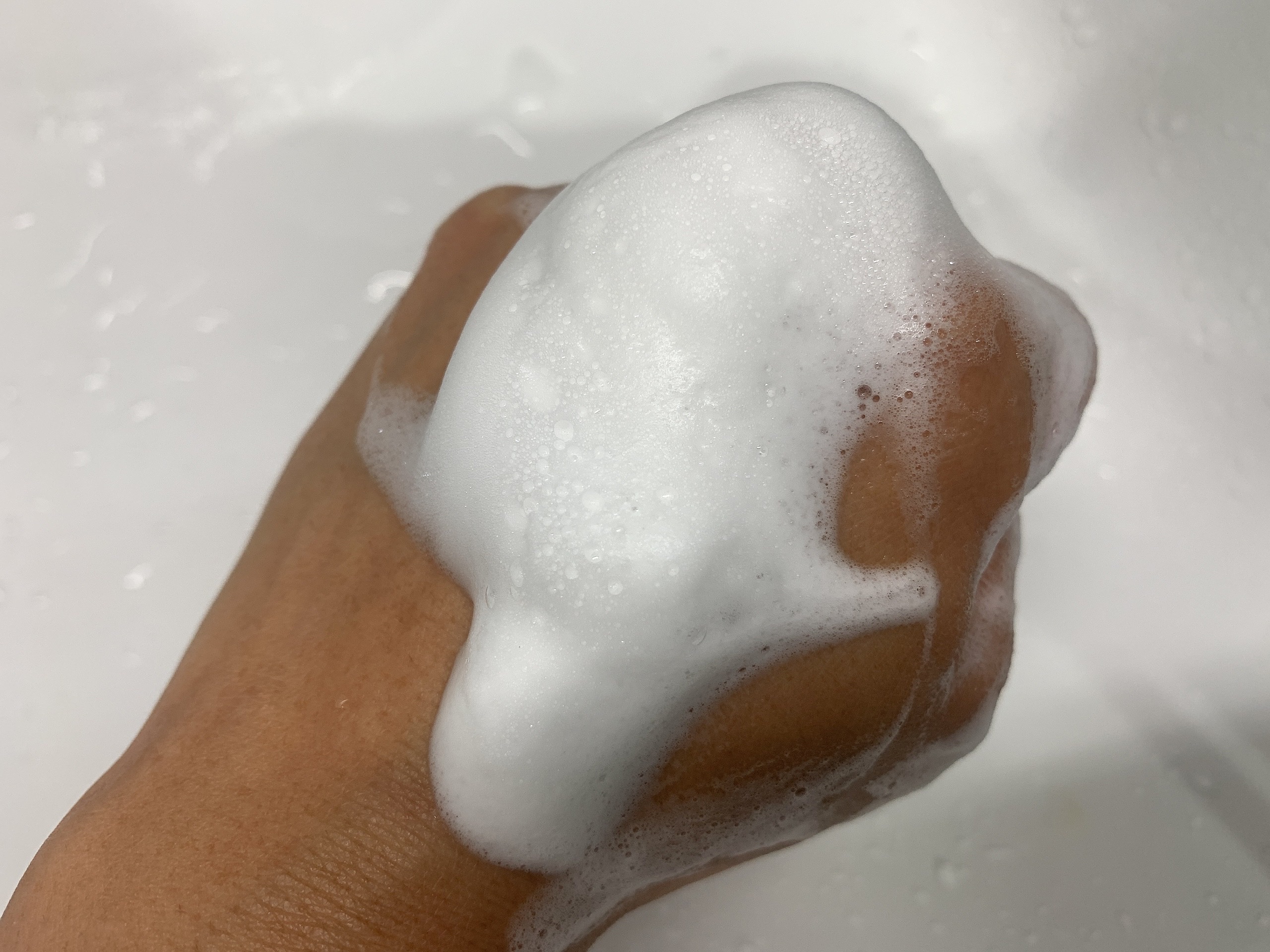 センカ　プレミアムパーフェクトホイップクリア　（医薬部外品）/SENKA（専科）/洗顔フォームを使ったクチコミ（3枚目）