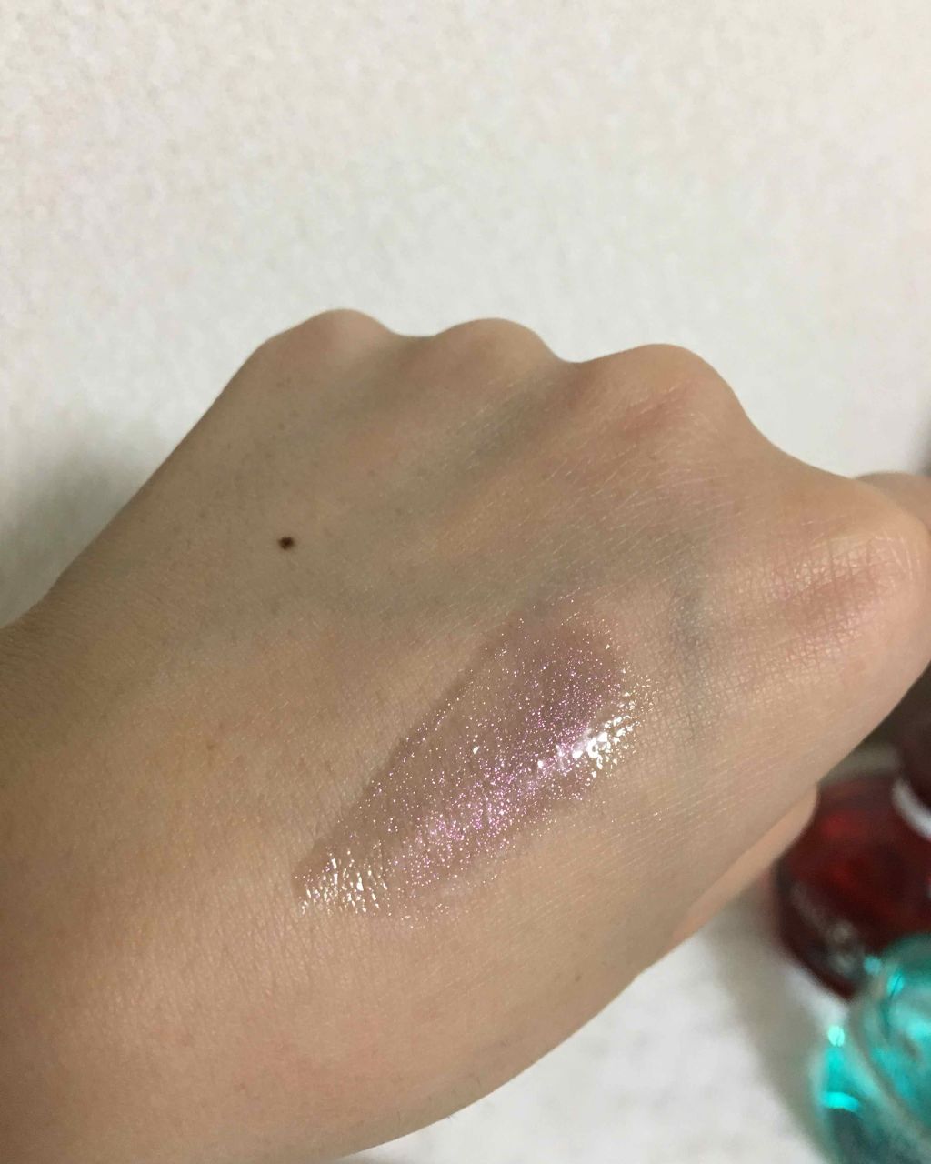 LIP38℃ +UnFrame<ホログラフィック>/UZU BY FLOWFUSHI/リップグロスを使ったクチコミ(2枚目)