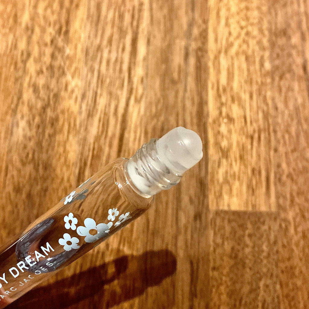 デイジー ドリーム オードトワレ/MARC JACOBS/香水(レディース)を使ったクチコミ（2枚目）