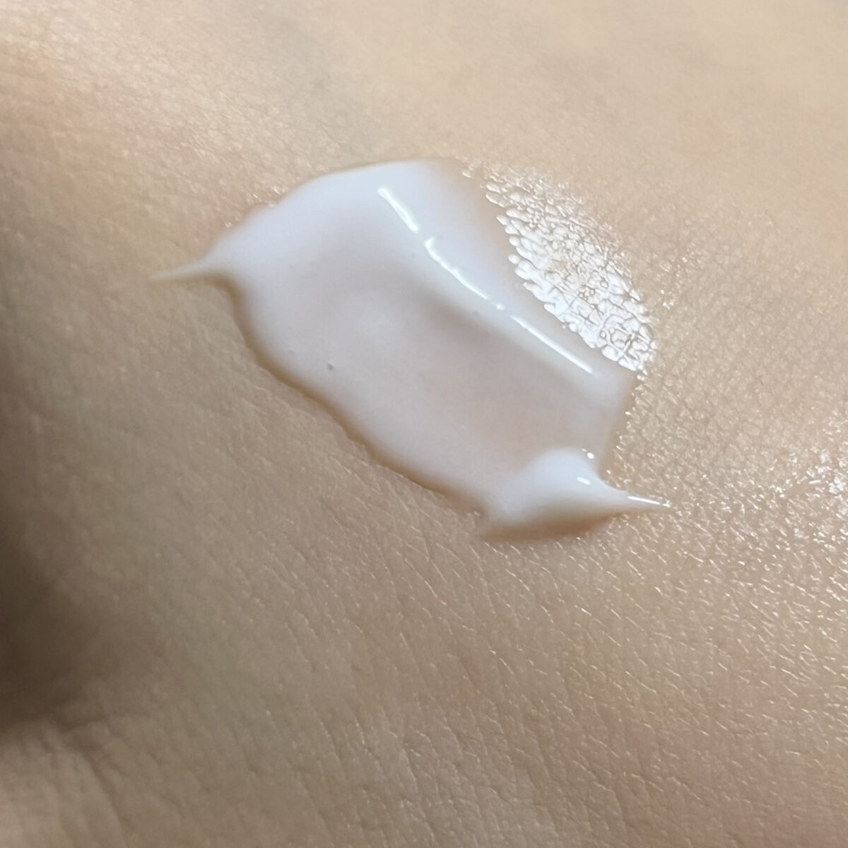 ヴァセリン アドバンスドリペア ボディローション 無香料/ヴァセリン/ボディローションを使ったクチコミ（2枚目）