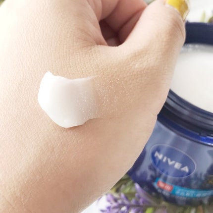 ニベア ロイヤルブルーボディクリーム うるおい密封ケア/ニベア/ボディクリームを使ったクチコミ(4枚目)