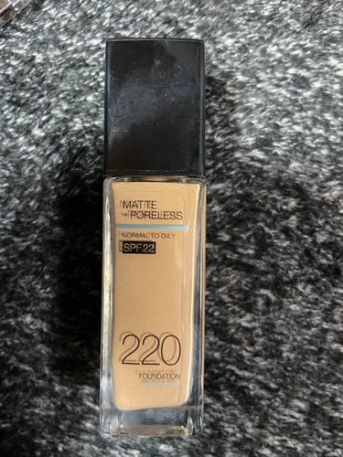 フィットミー リキッドファンデーション R 220/MAYBELLINE NEW YORK/リキッドファンデーションを使ったクチコミ（1枚目）