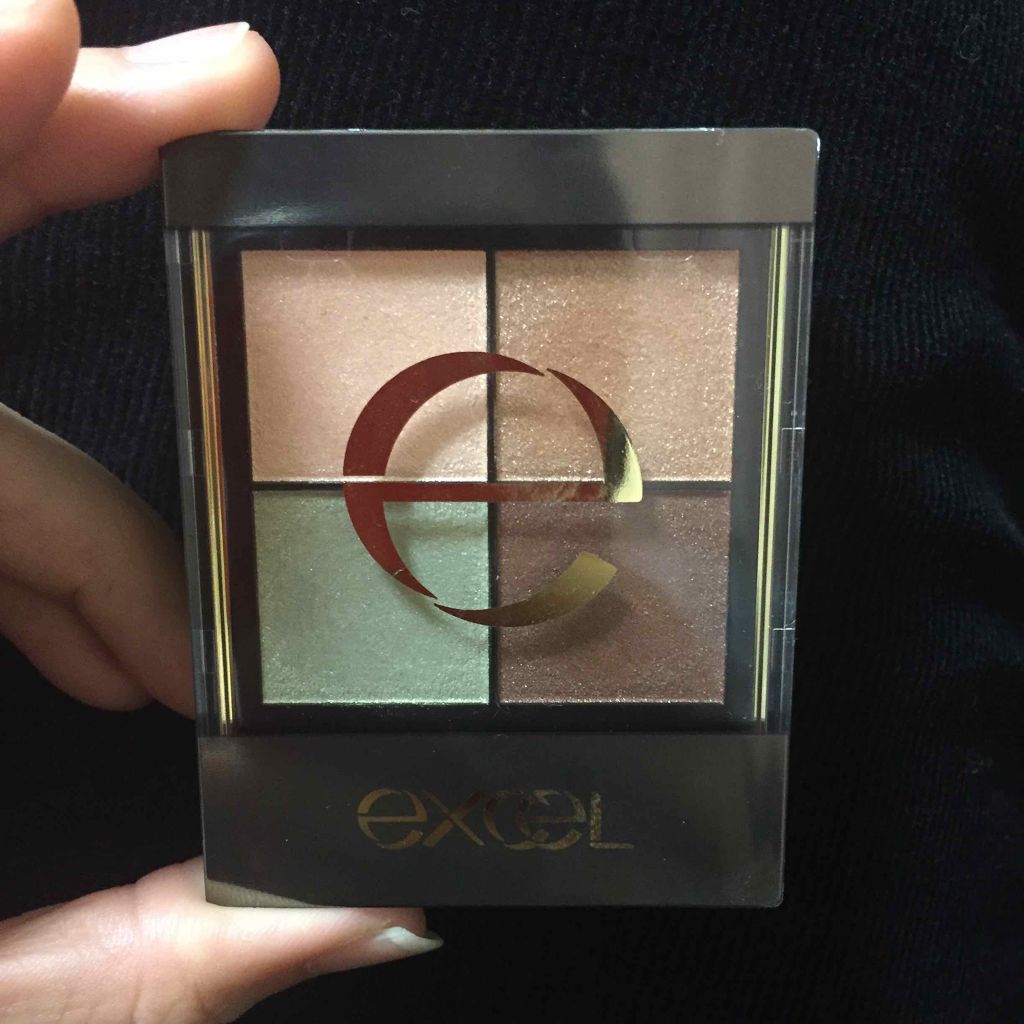 リアルクローズシャドウ/excel/アイシャドウパレットを使ったクチコミ(1枚目)