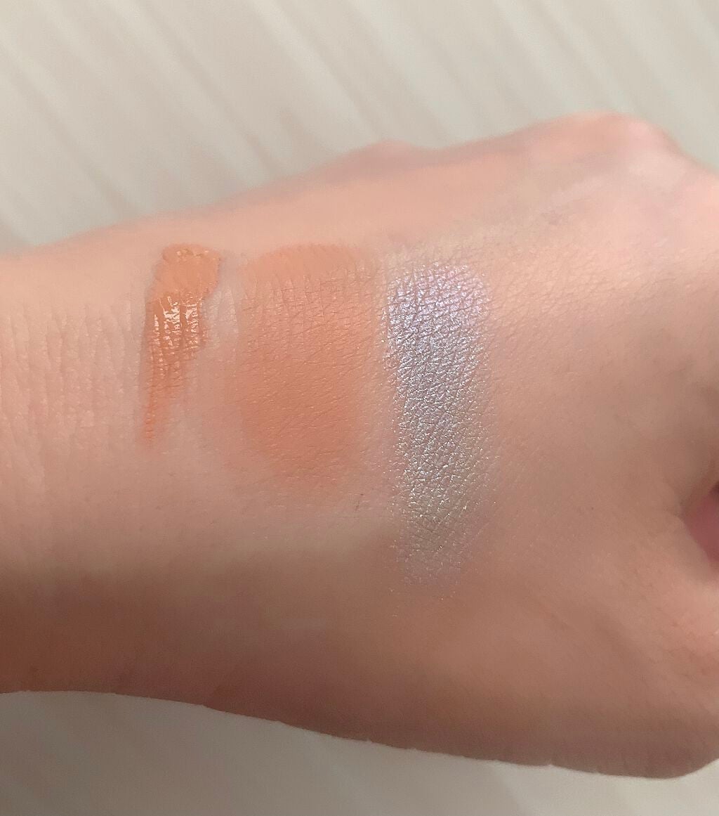 ラズル アイカラー/エレガンス ラズル /単色アイシャドウを使ったクチコミ(3枚目)