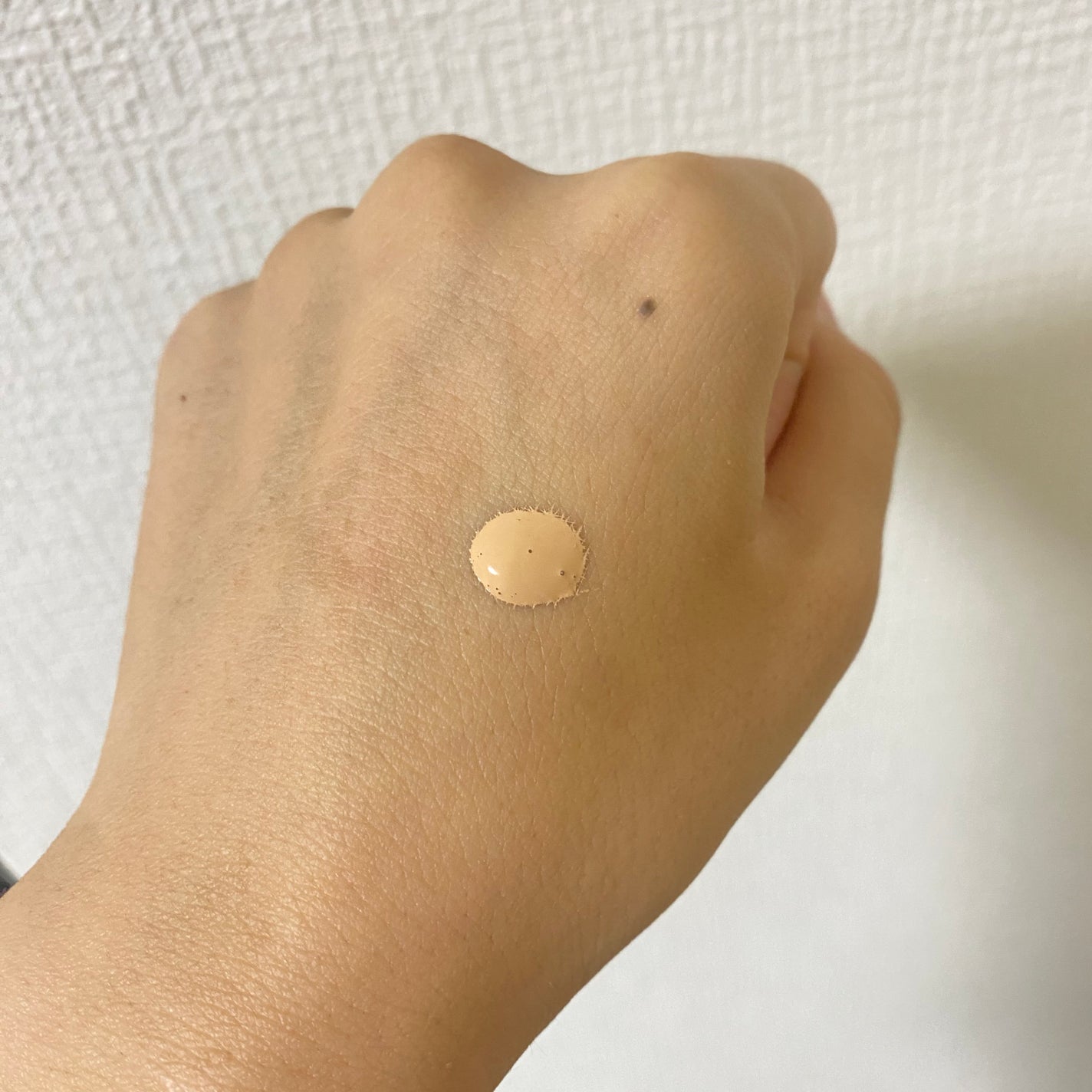 ディオールスキン フォーエヴァー フルイド グロウ/Dior/リキッドファンデーションを使ったクチコミ(3枚目)