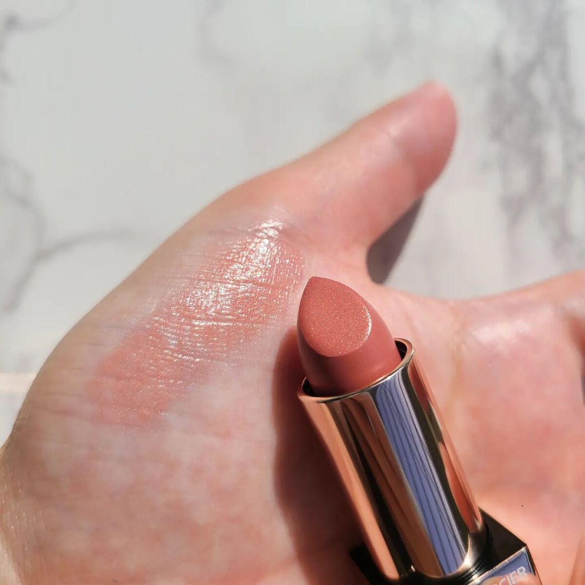 ブラッシュ カラー インフュージョン R3/ローラ メルシエ/パウダーチークを使ったクチコミ（2枚目）