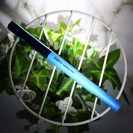 「密着アイライナー」極細クリームペンシル/デジャヴュ/ペンシルアイライナーを使ったクチコミ(1枚目)