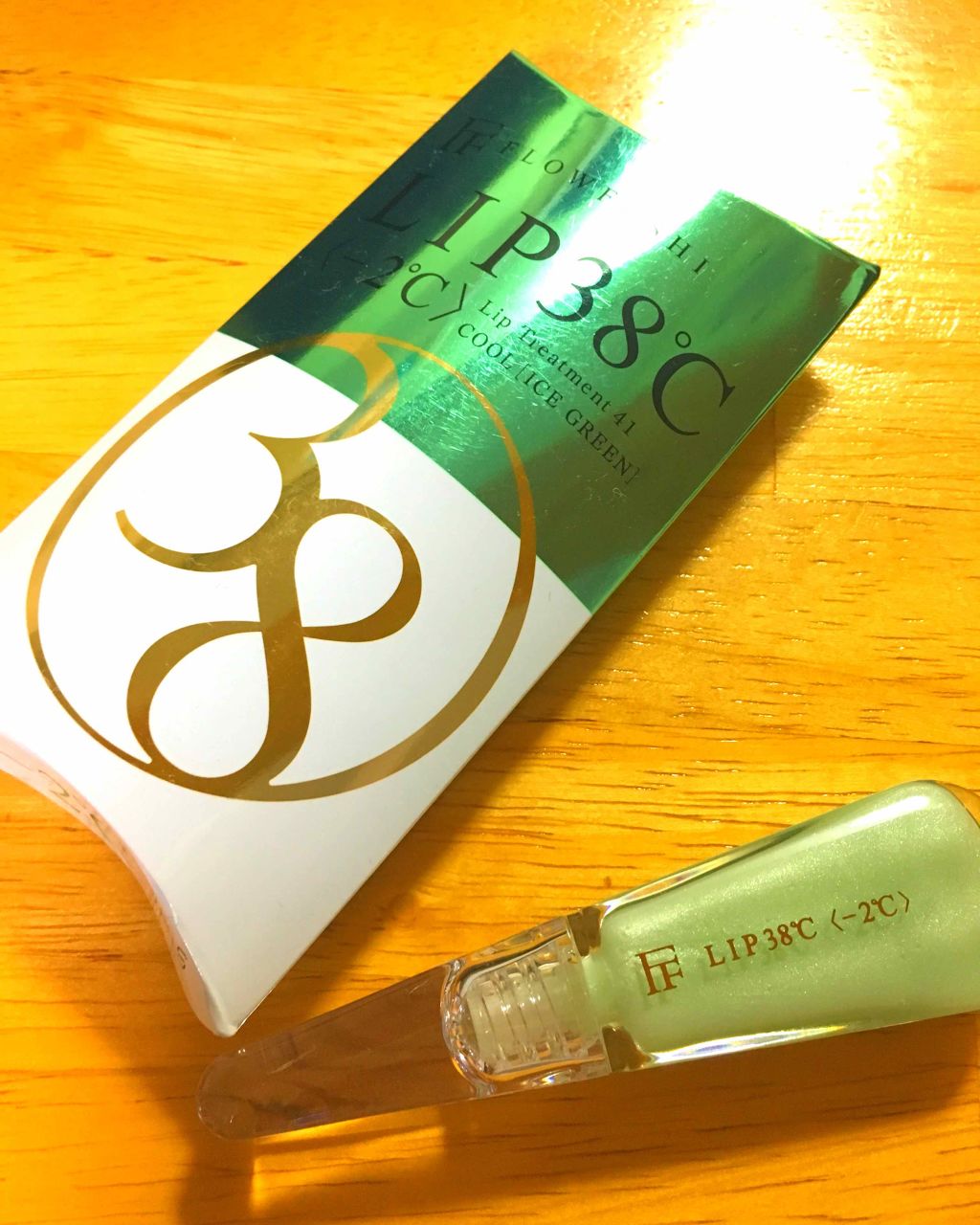 38°C / 99°F リップトリートメント (リップ美容液)/UZU BY FLOWFUSHI/リップケアを使ったクチコミ（1枚目）