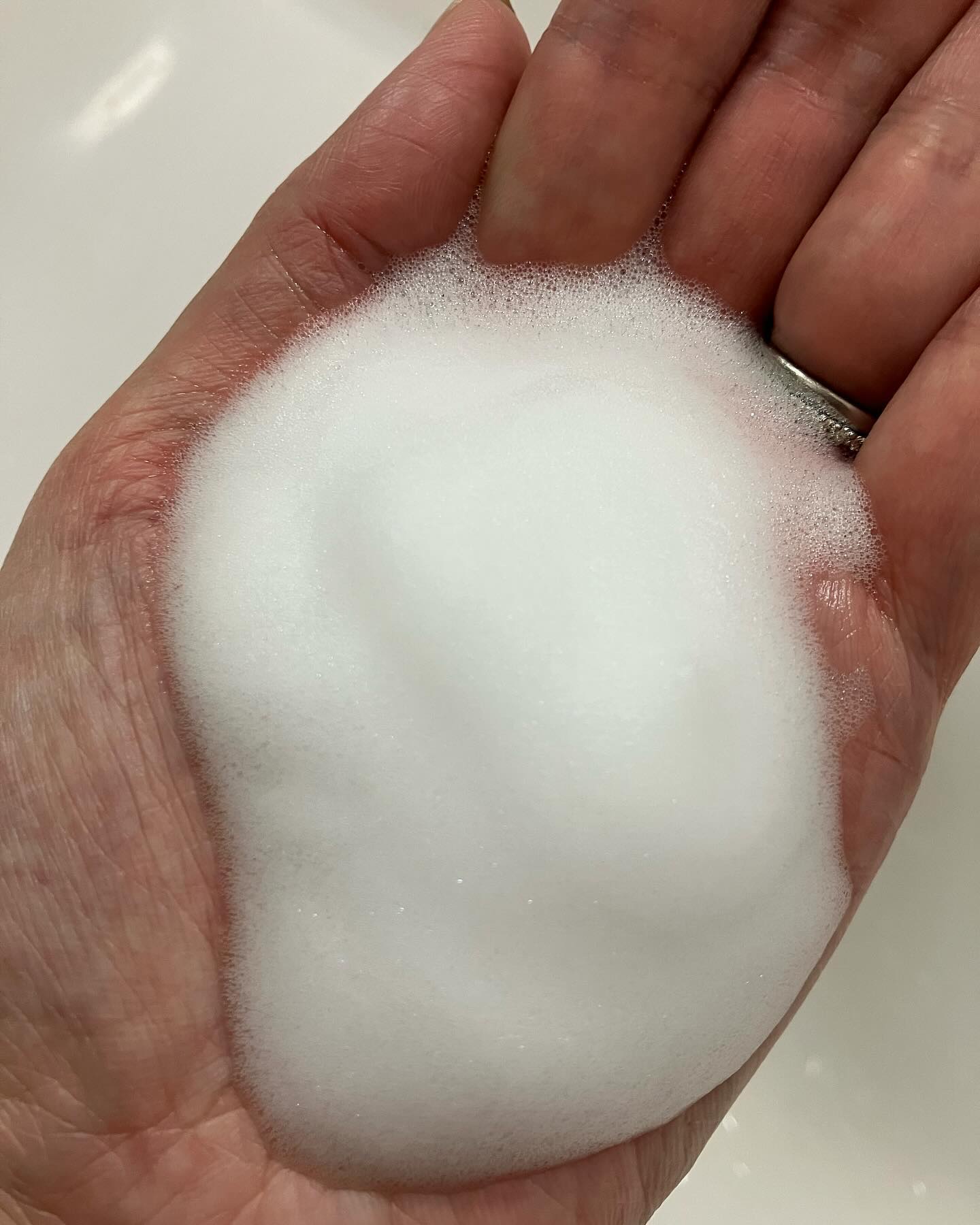 ウォシュボン ハーバル薬用ハンドソープ/サラヤ/ハンドソープを使ったクチコミ（3枚目）