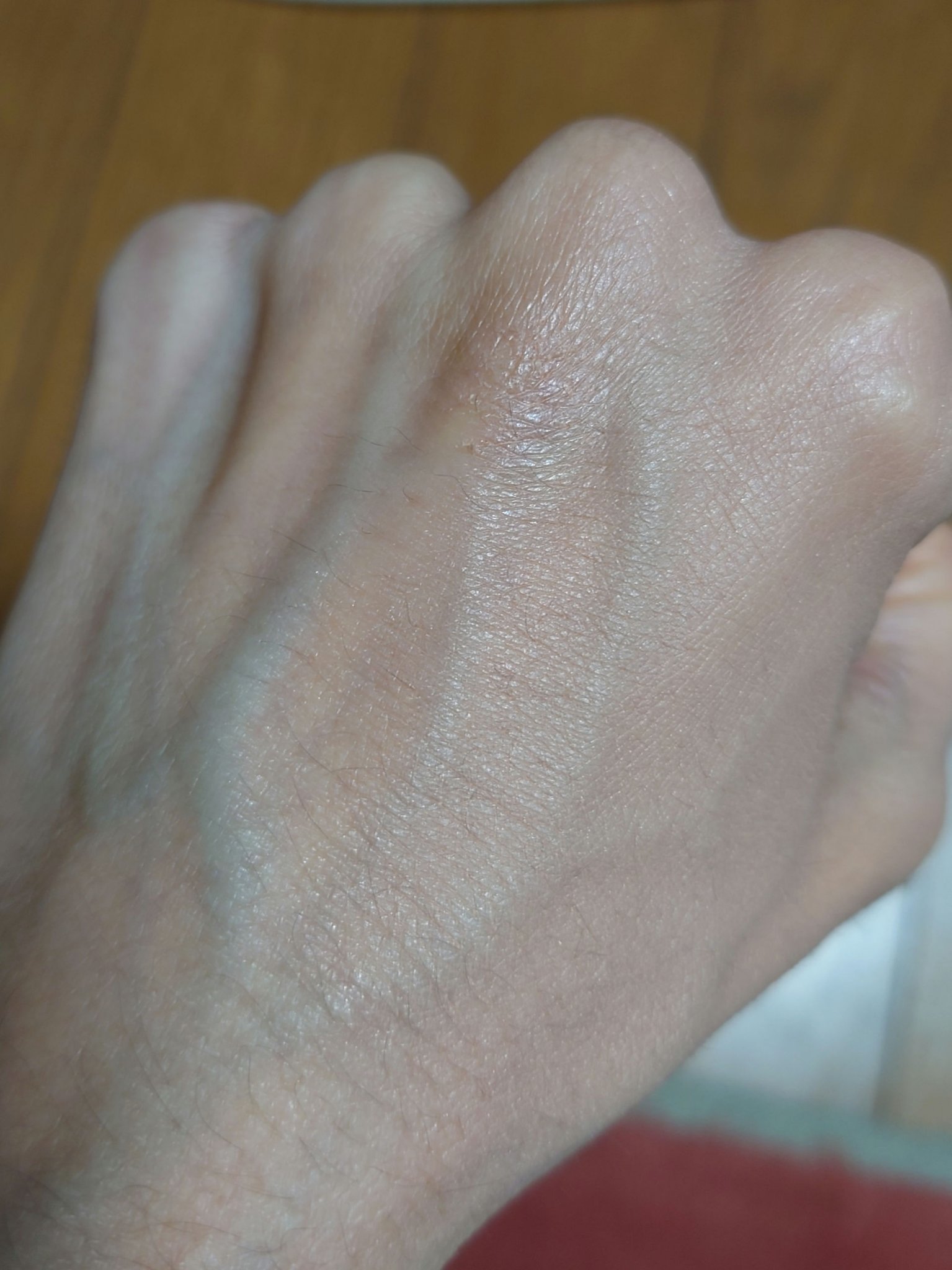 愛されファンデ 03 ピンクベージュ/b idol/リキッドファンデーションを使ったクチコミ（2枚目）